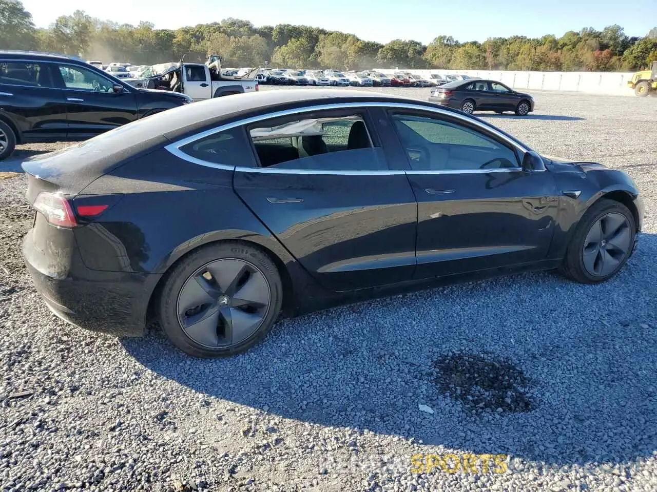 3 Photograph of a damaged car 5YJ3E1EA5KF304676 TESLA MODEL 3 2019