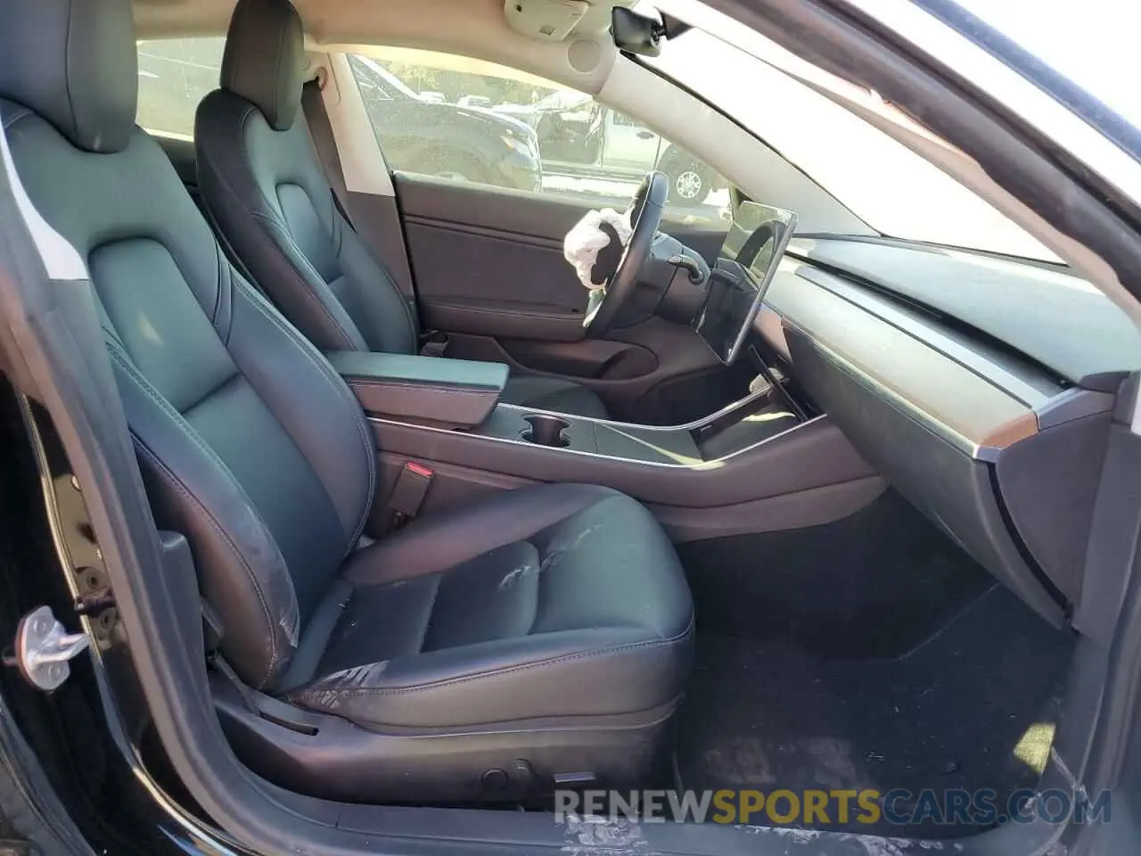 7 Photograph of a damaged car 5YJ3E1EA5KF304676 TESLA MODEL 3 2019