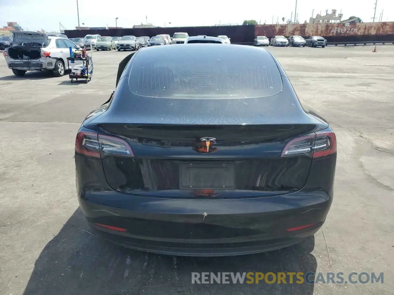 6 Photograph of a damaged car 5YJ3E1EA5KF304922 TESLA MODEL 3 2019