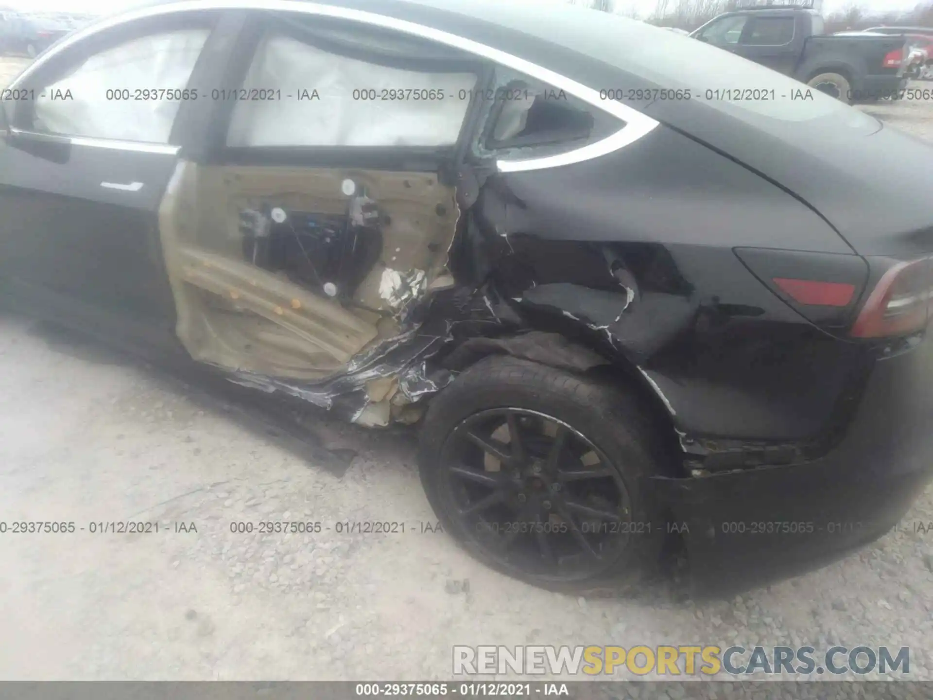 6 Photograph of a damaged car 5YJ3E1EA5KF306511 TESLA MODEL 3 2019