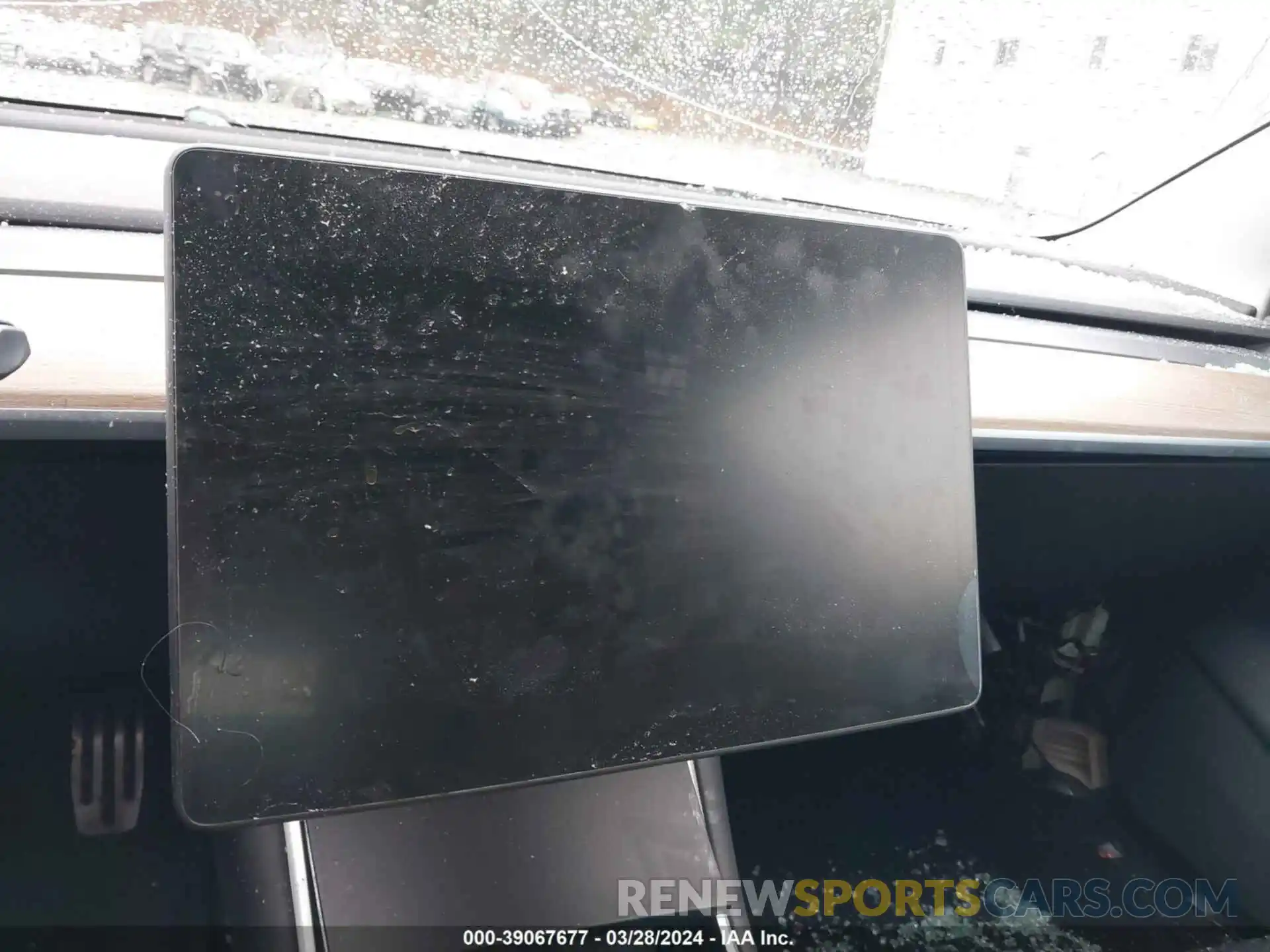 19 Photograph of a damaged car 5YJ3E1EA5KF307139 TESLA MODEL 3 2019