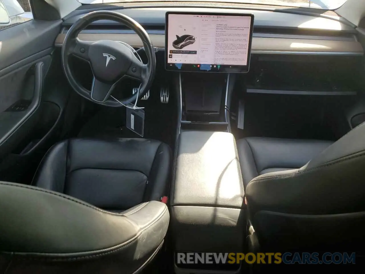 8 Photograph of a damaged car 5YJ3E1EA5KF310252 TESLA MODEL 3 2019
