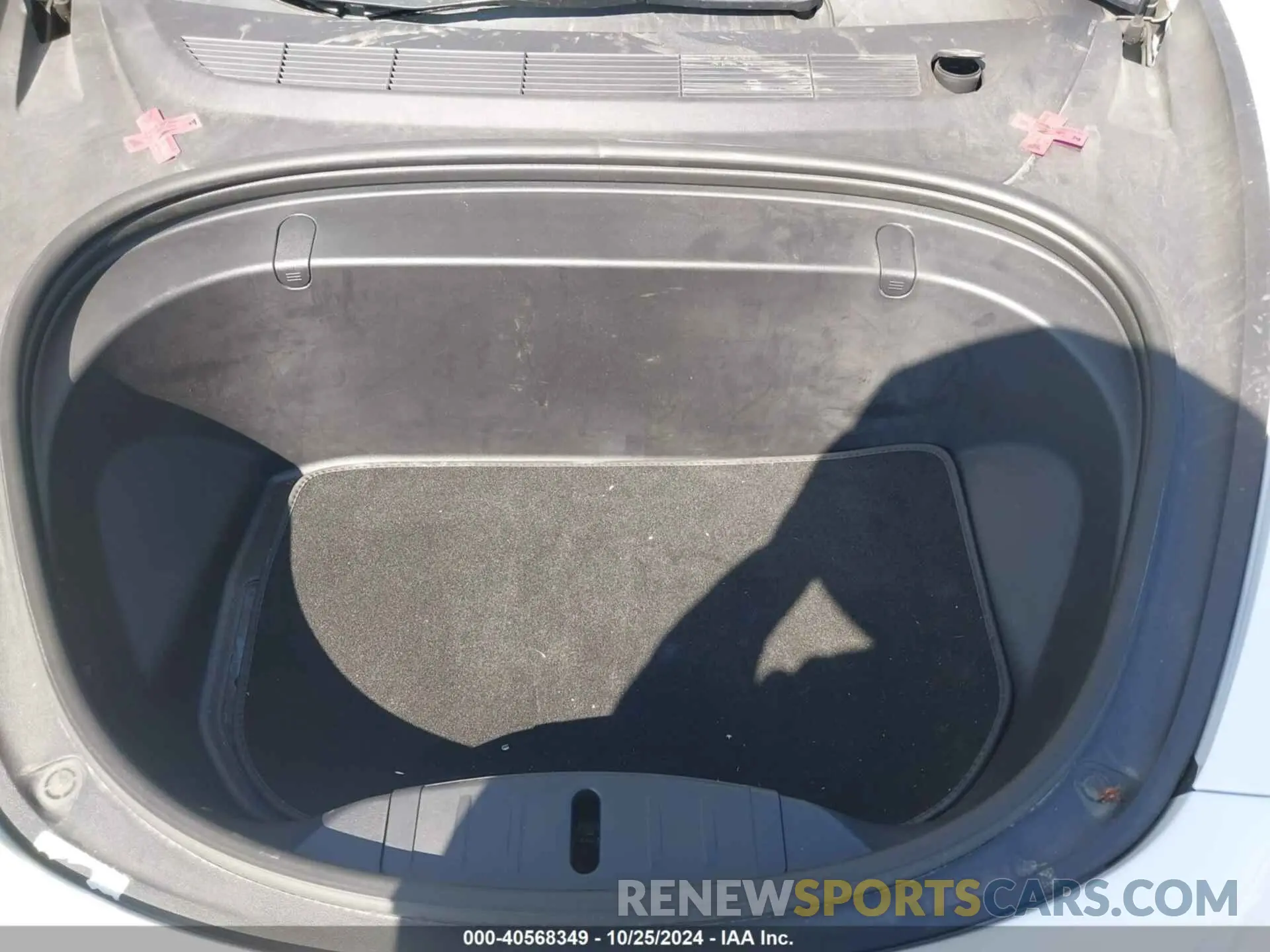 10 Photograph of a damaged car 5YJ3E1EA5KF314088 TESLA MODEL 3 2019