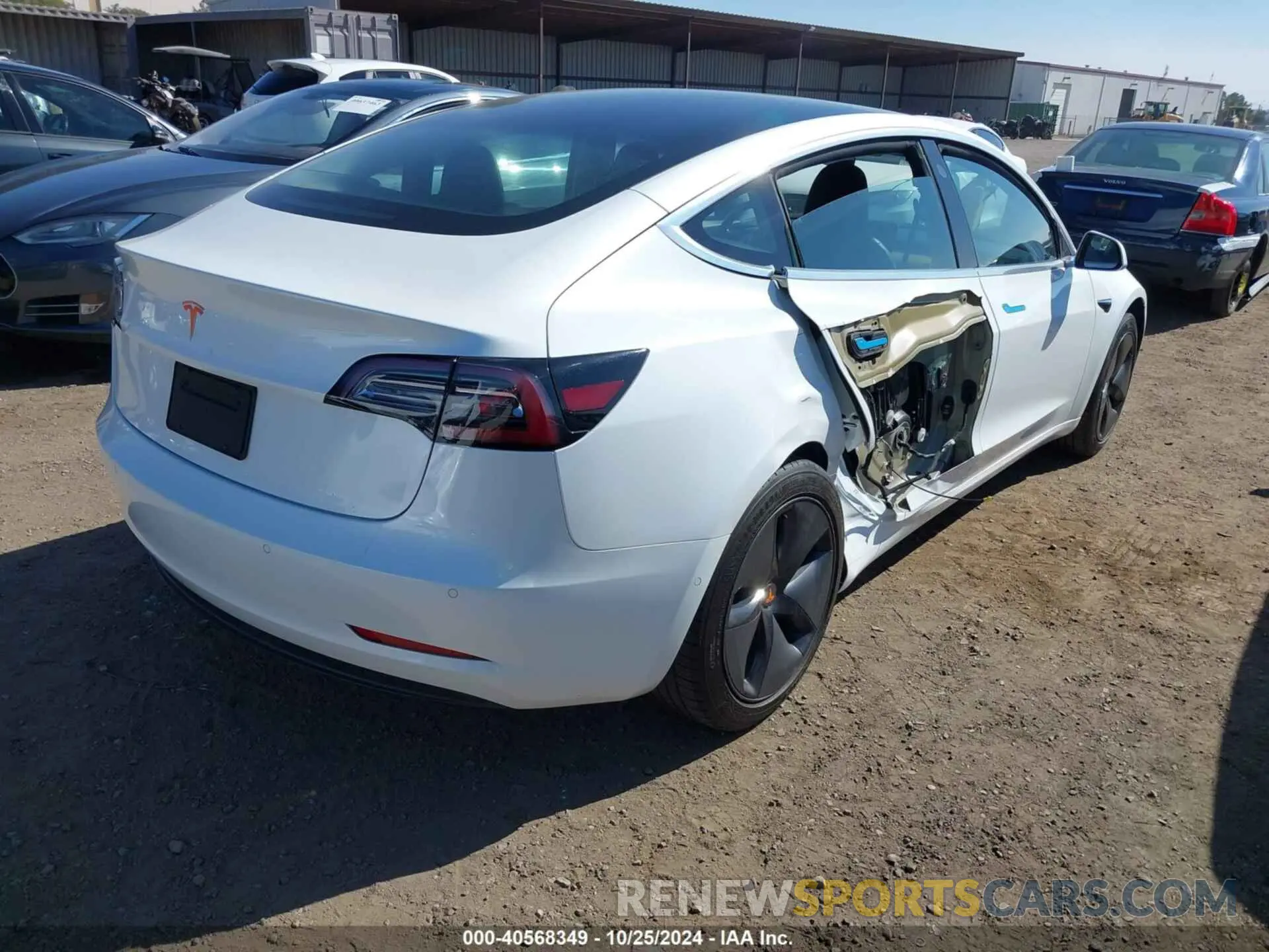 4 Photograph of a damaged car 5YJ3E1EA5KF314088 TESLA MODEL 3 2019