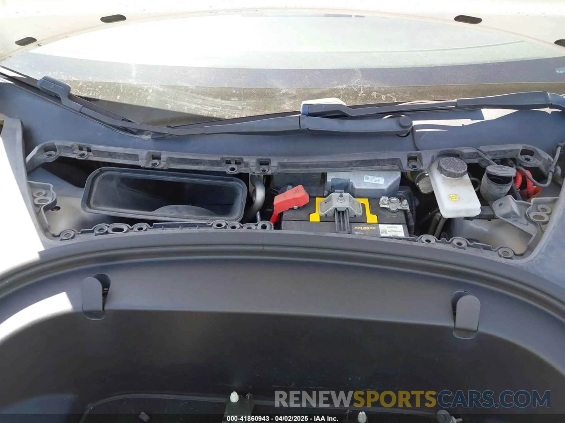 10 Photograph of a damaged car 5YJ3E1EA5KF327181 TESLA MODEL 3 2019