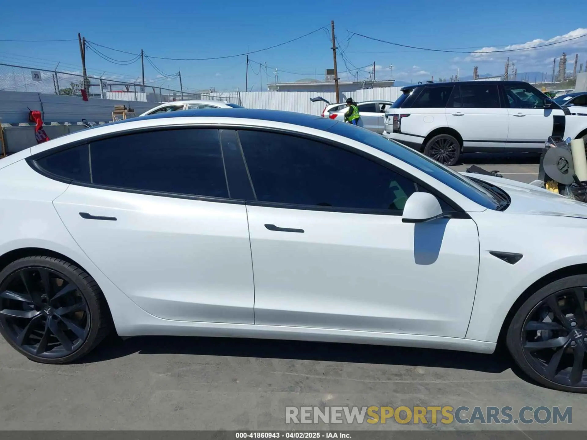 13 Photograph of a damaged car 5YJ3E1EA5KF327181 TESLA MODEL 3 2019
