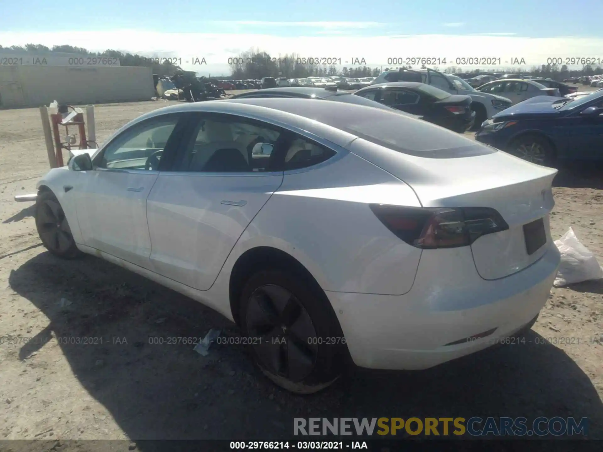 3 Photograph of a damaged car 5YJ3E1EA5KF332543 TESLA MODEL 3 2019