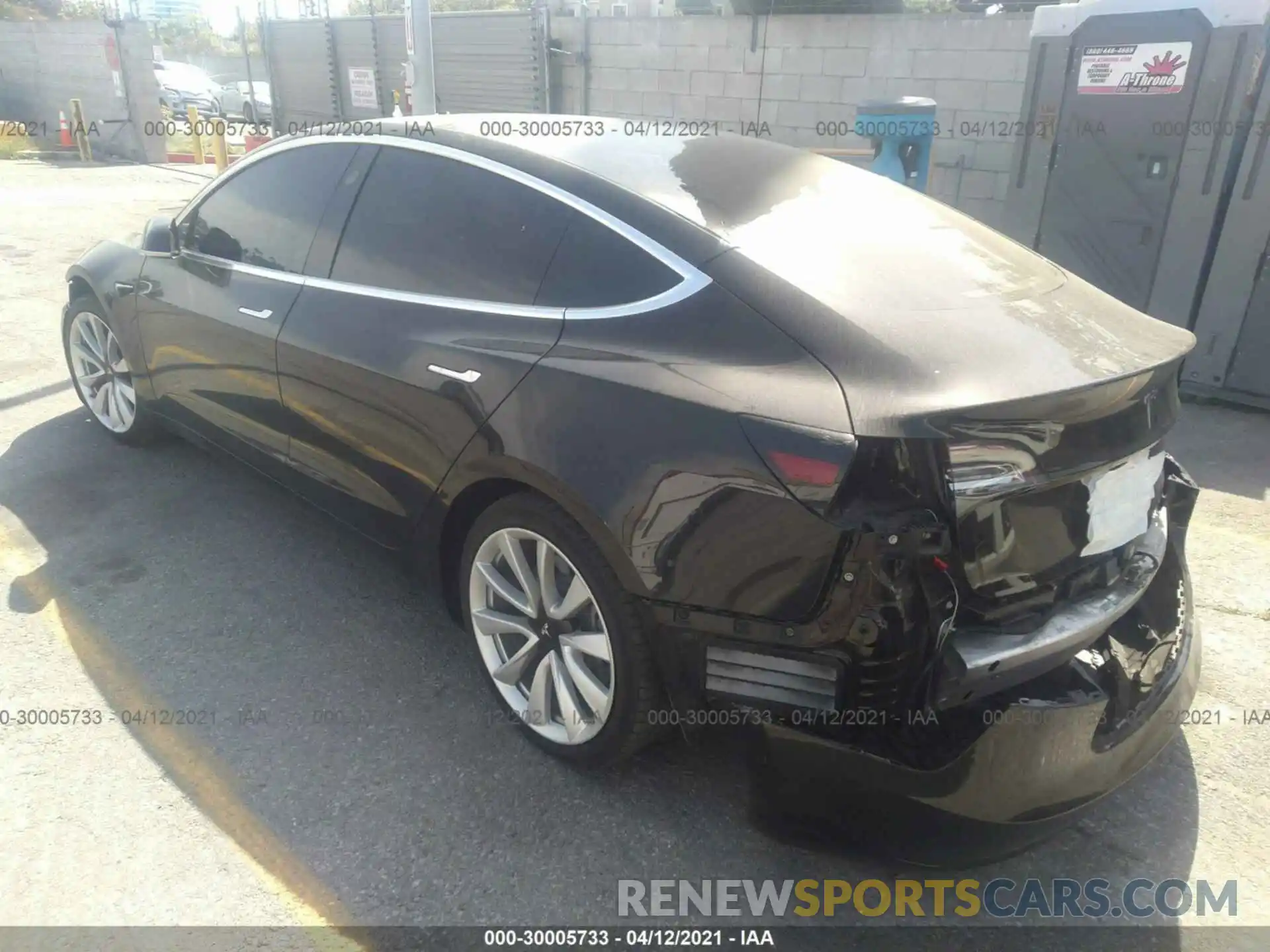 3 Photograph of a damaged car 5YJ3E1EA5KF357409 TESLA MODEL 3 2019