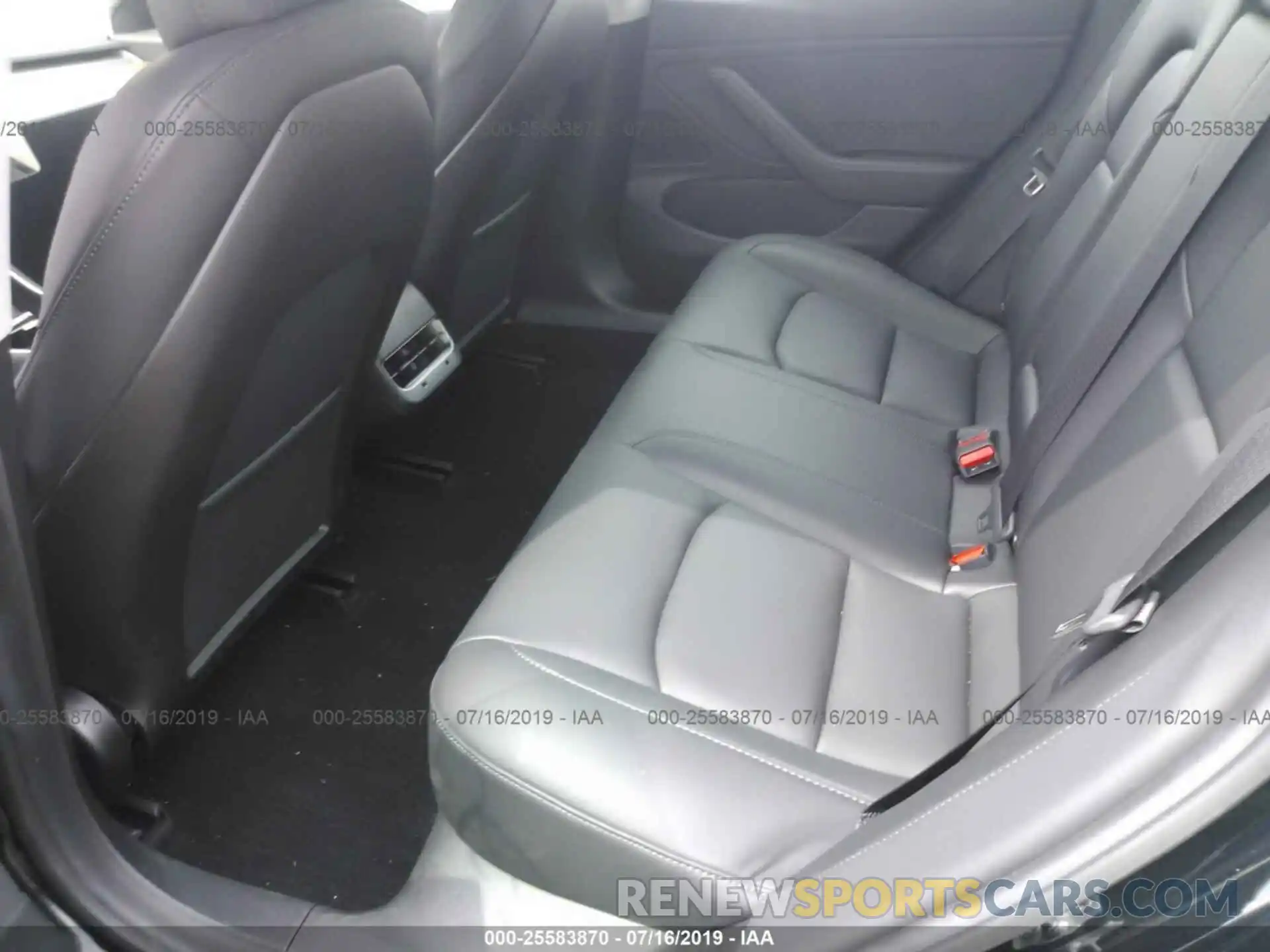 8 Photograph of a damaged car 5YJ3E1EA5KF394573 TESLA MODEL 3 2019