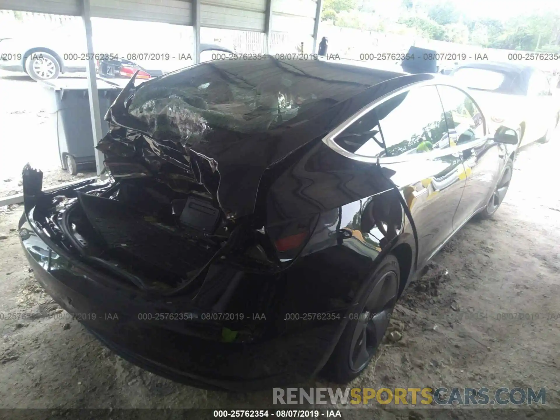 4 Photograph of a damaged car 5YJ3E1EA5KF394637 TESLA MODEL 3 2019