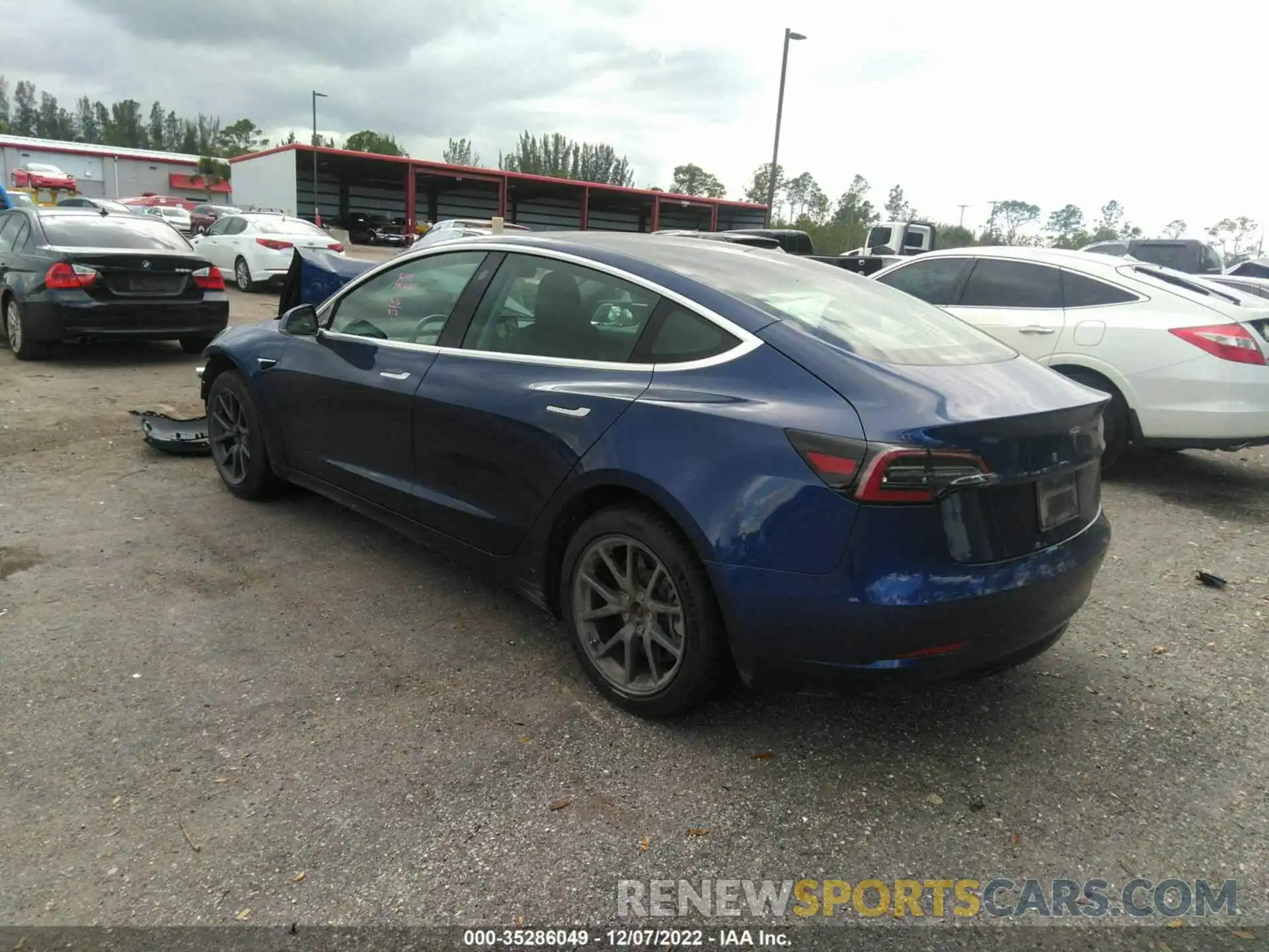 3 Photograph of a damaged car 5YJ3E1EA5KF396789 TESLA MODEL 3 2019