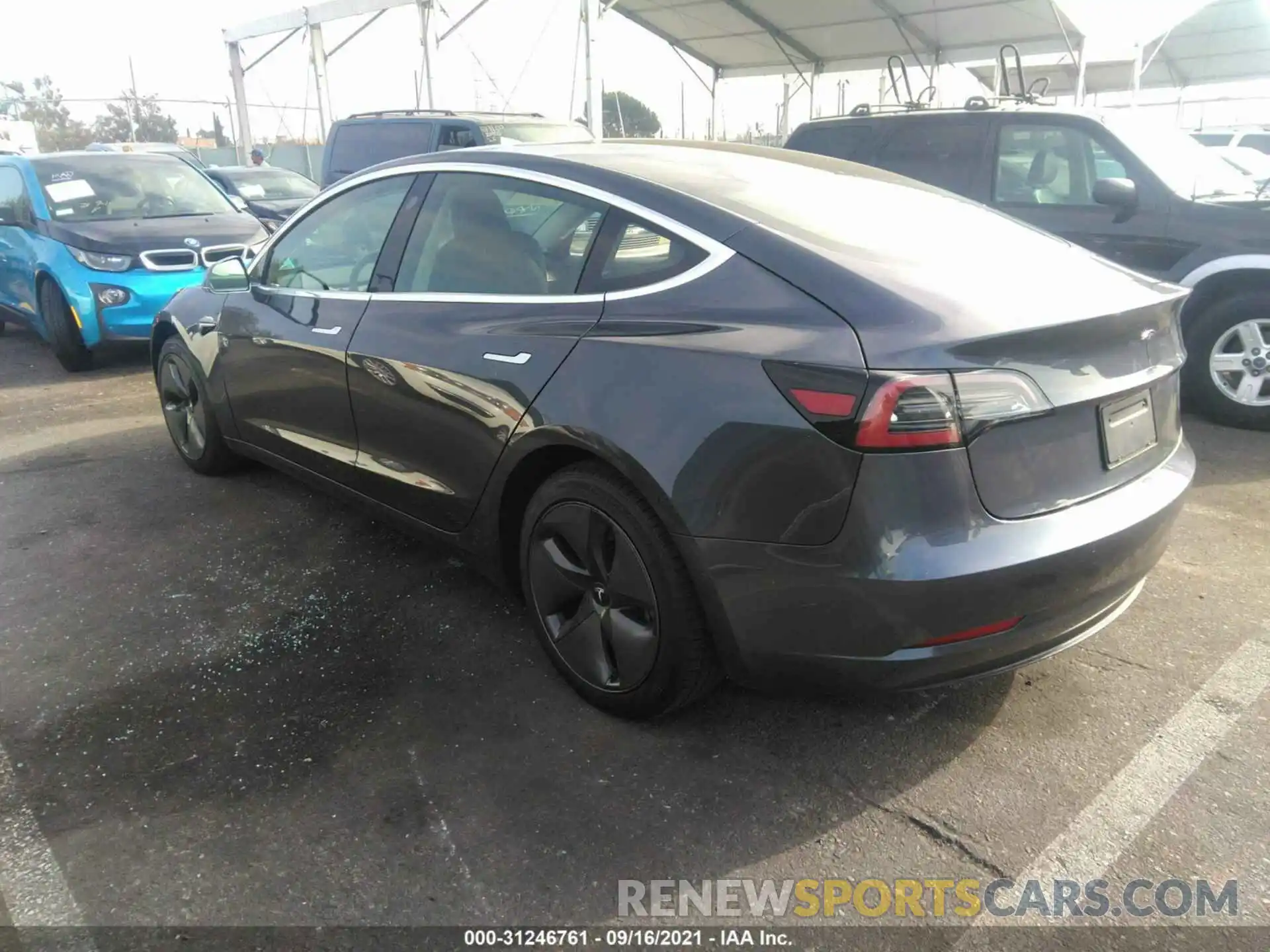 3 Photograph of a damaged car 5YJ3E1EA5KF400484 TESLA MODEL 3 2019