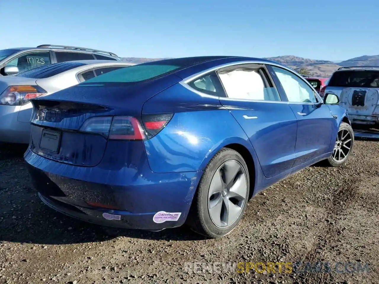 4 Photograph of a damaged car 5YJ3E1EA5KF400971 TESLA MODEL 3 2019