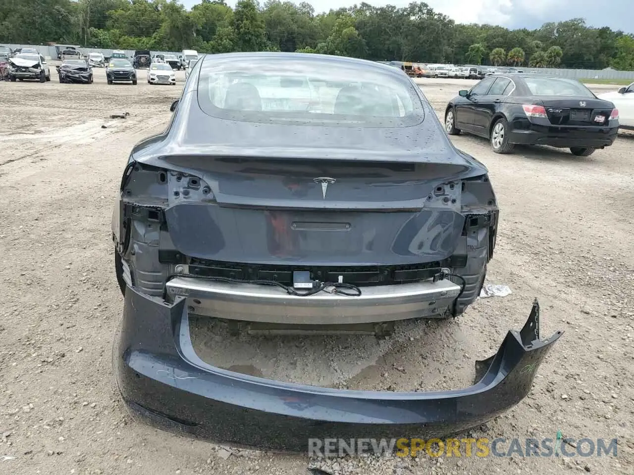 6 Photograph of a damaged car 5YJ3E1EA5KF411226 TESLA MODEL 3 2019