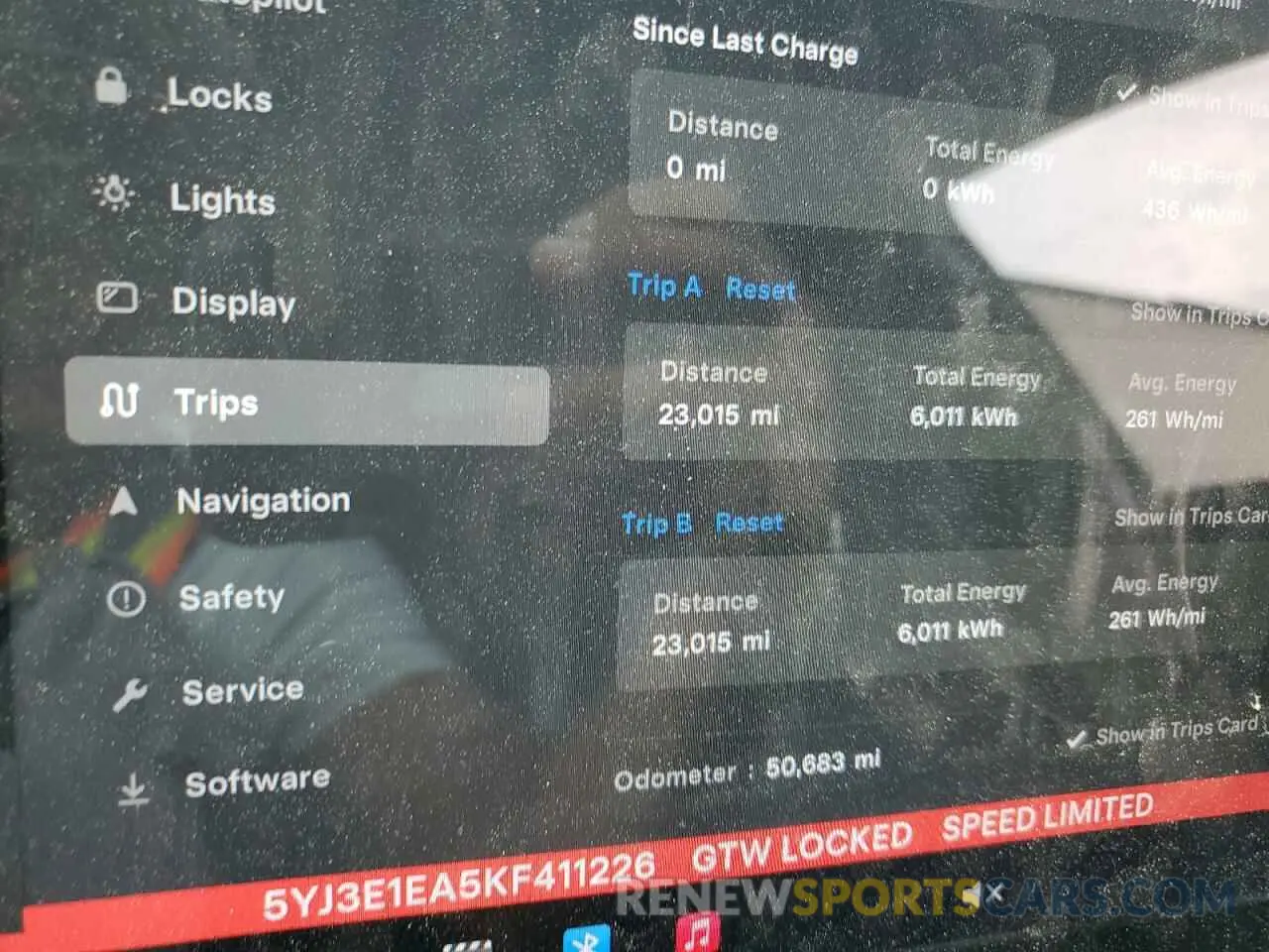 9 Photograph of a damaged car 5YJ3E1EA5KF411226 TESLA MODEL 3 2019