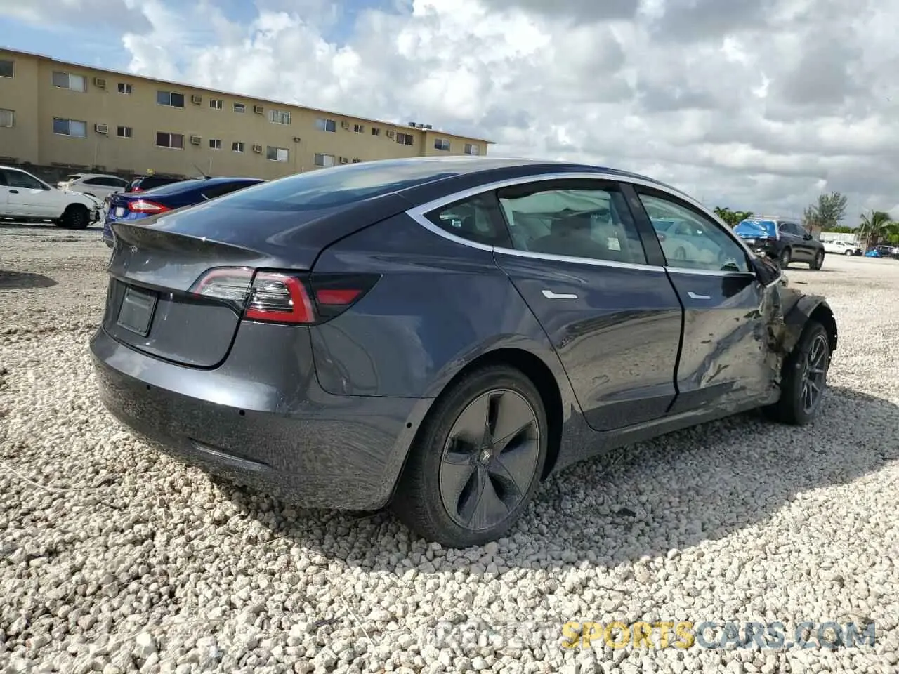 3 Photograph of a damaged car 5YJ3E1EA5KF416233 TESLA MODEL 3 2019