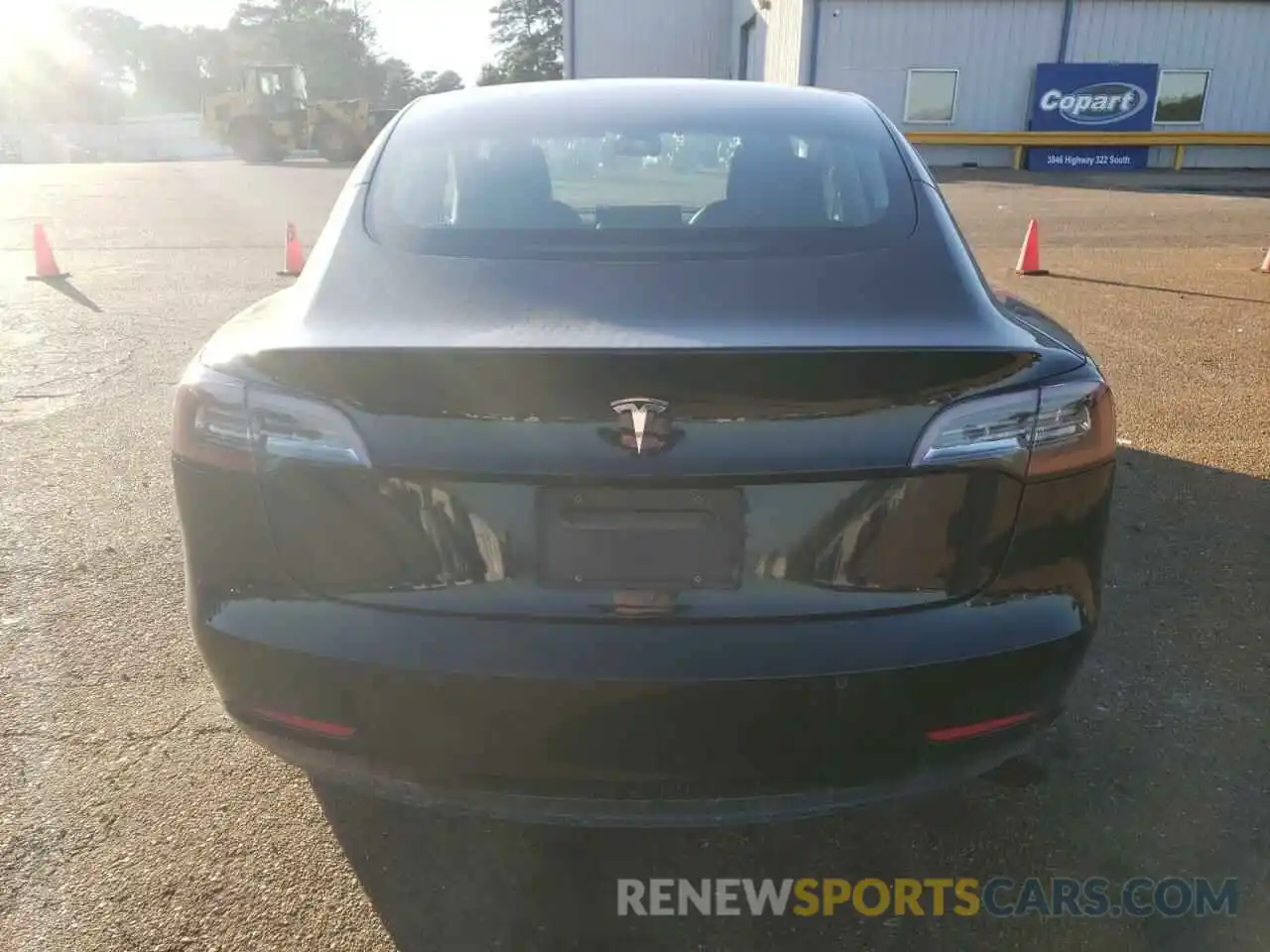 6 Photograph of a damaged car 5YJ3E1EA5KF417012 TESLA MODEL 3 2019