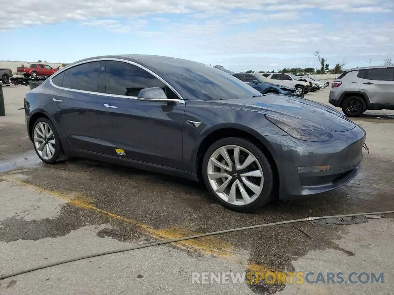 4 Photograph of a damaged car 5YJ3E1EA5KF417611 TESLA MODEL 3 2019