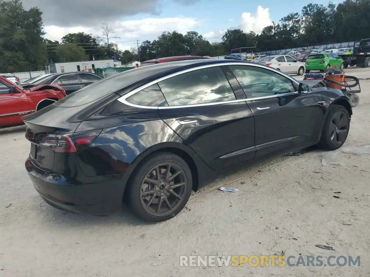 3 Photograph of a damaged car 5YJ3E1EA5KF425787 TESLA MODEL 3 2019