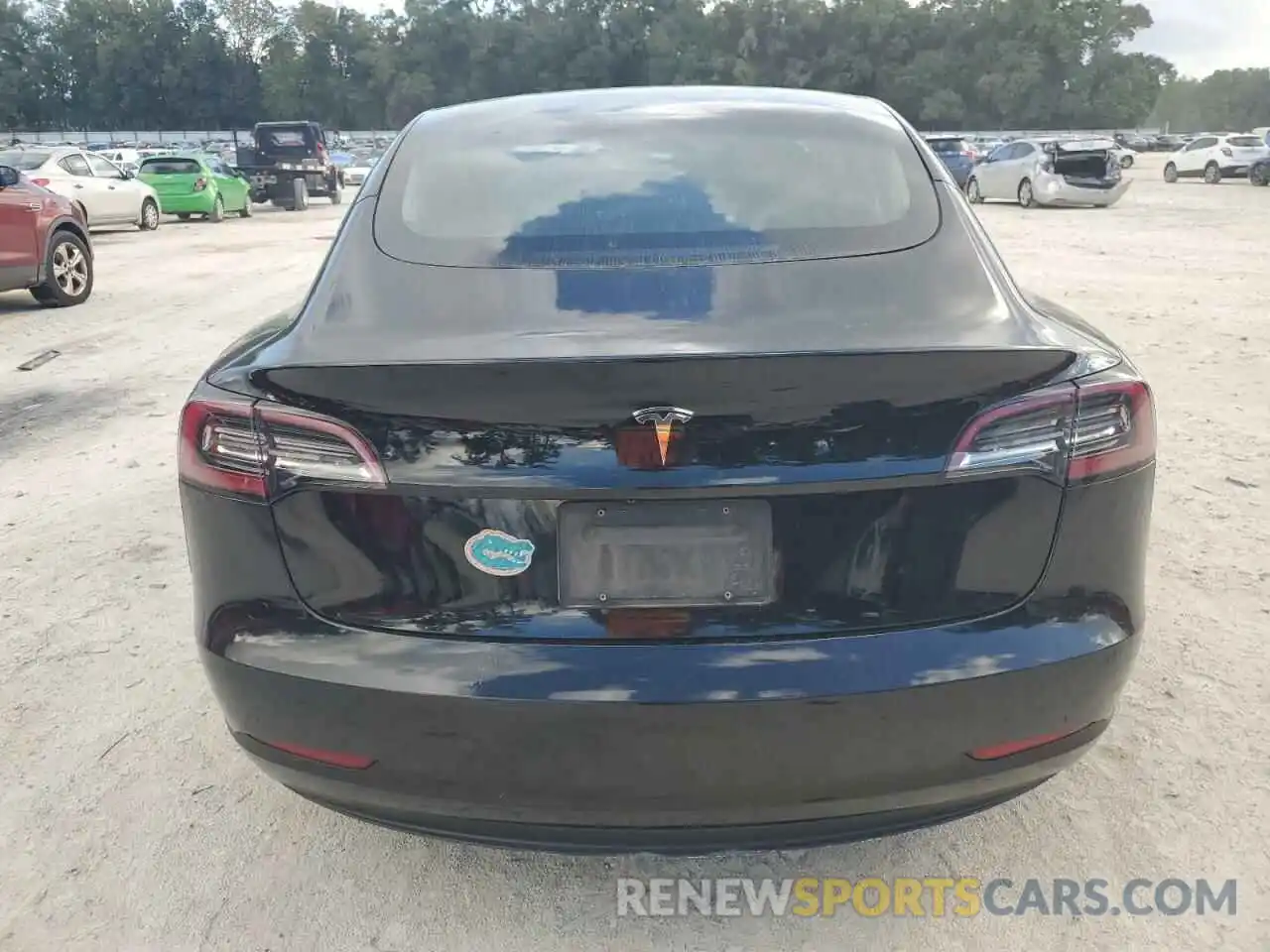 6 Photograph of a damaged car 5YJ3E1EA5KF425787 TESLA MODEL 3 2019