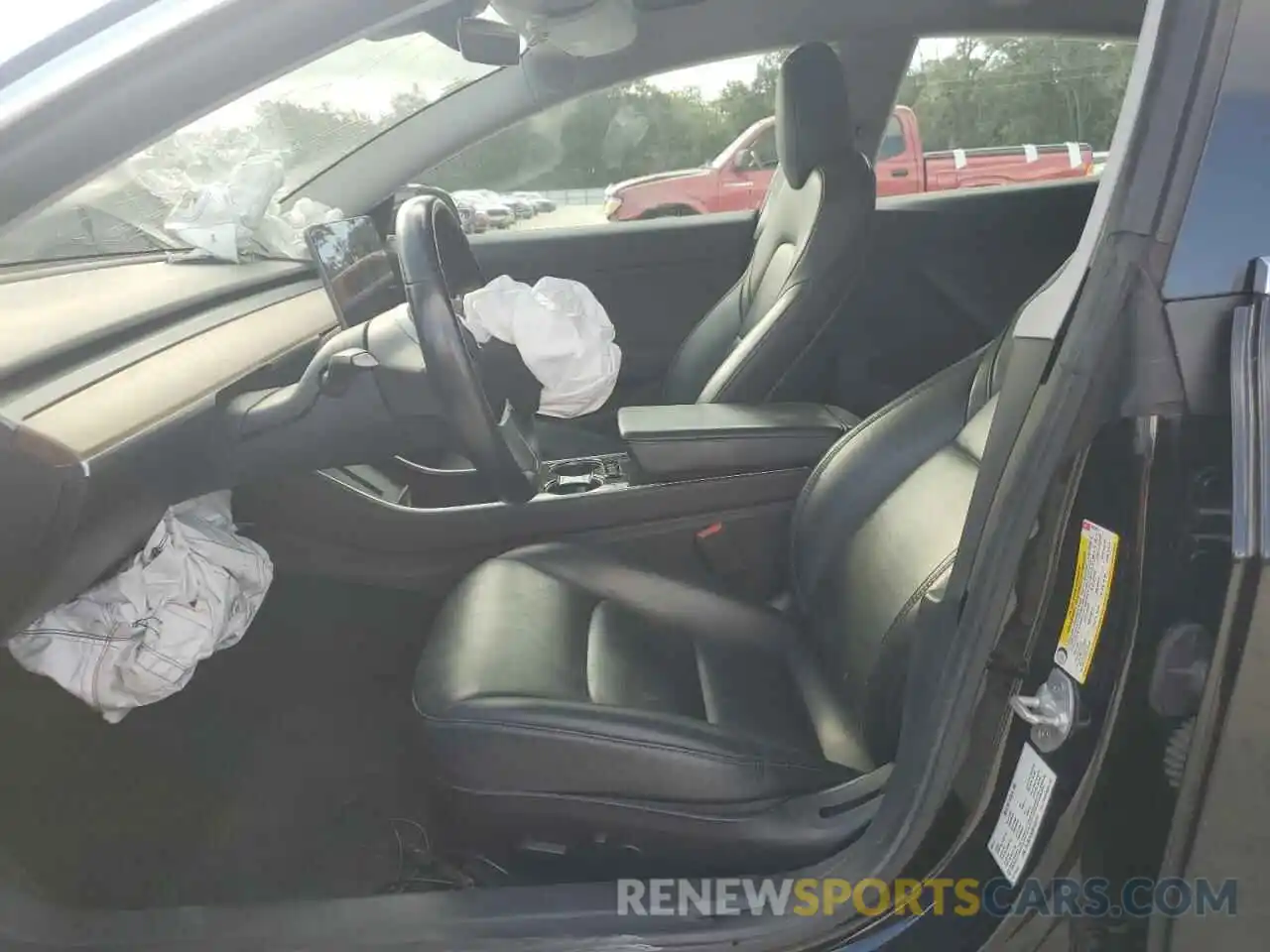 7 Photograph of a damaged car 5YJ3E1EA5KF425787 TESLA MODEL 3 2019