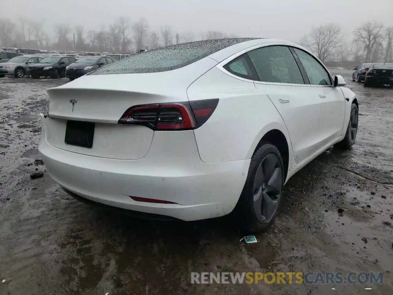 4 Photograph of a damaged car 5YJ3E1EA5KF430844 TESLA MODEL 3 2019