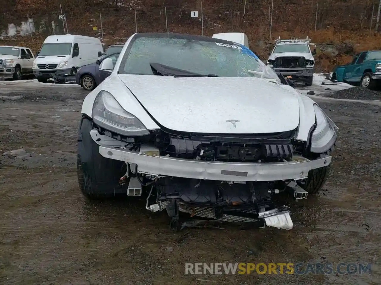 9 Photograph of a damaged car 5YJ3E1EA5KF430844 TESLA MODEL 3 2019