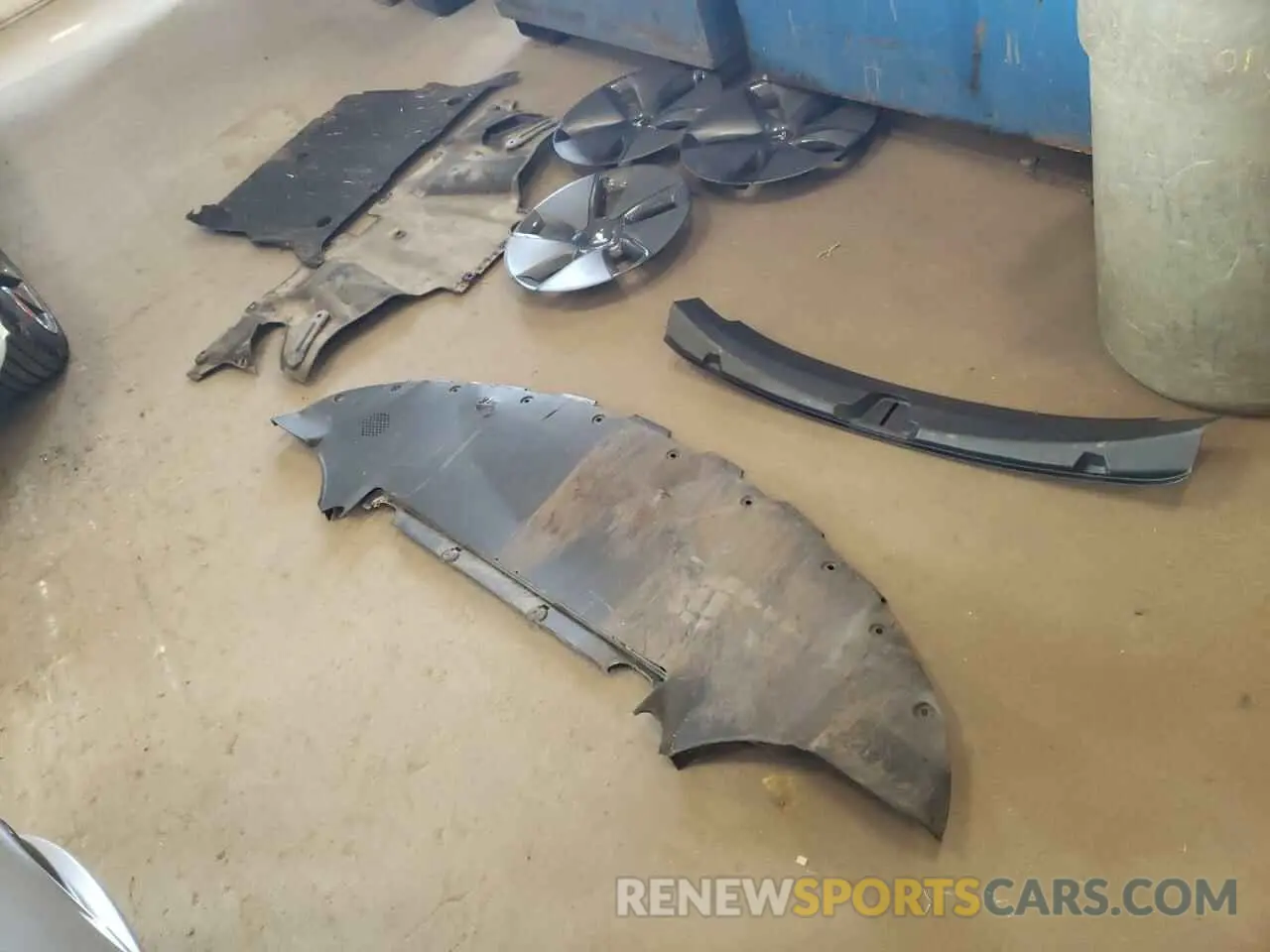 12 Photograph of a damaged car 5YJ3E1EA5KF444761 TESLA MODEL 3 2019