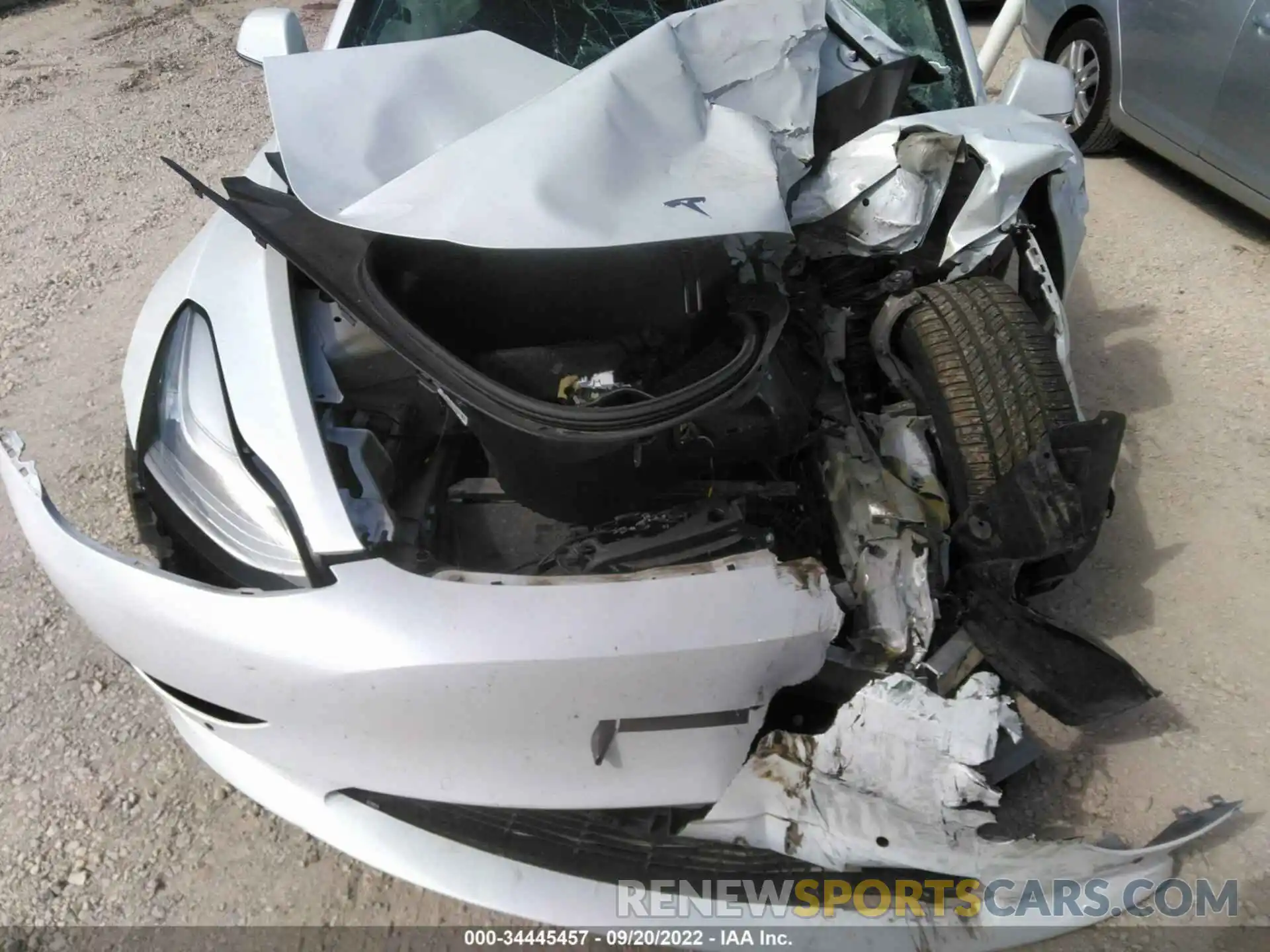 10 Photograph of a damaged car 5YJ3E1EA5KF482636 TESLA MODEL 3 2019