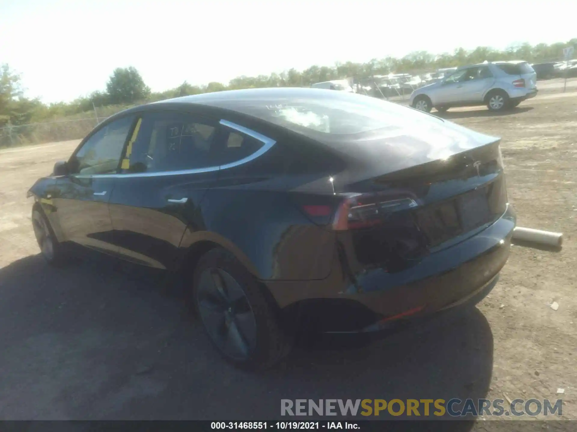 3 Photograph of a damaged car 5YJ3E1EA6KF190073 TESLA MODEL 3 2019