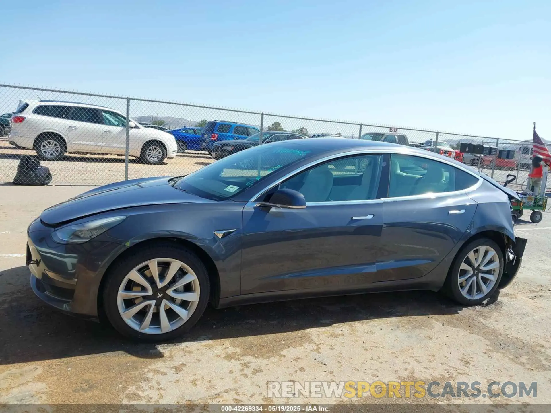 13 Photograph of a damaged car 5YJ3E1EA6KF302368 TESLA MODEL 3 2019