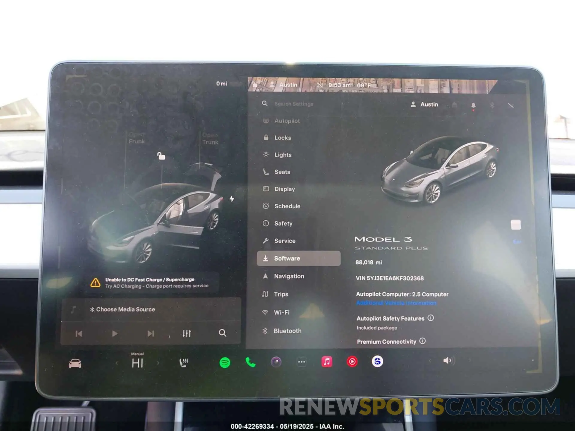 7 Photograph of a damaged car 5YJ3E1EA6KF302368 TESLA MODEL 3 2019