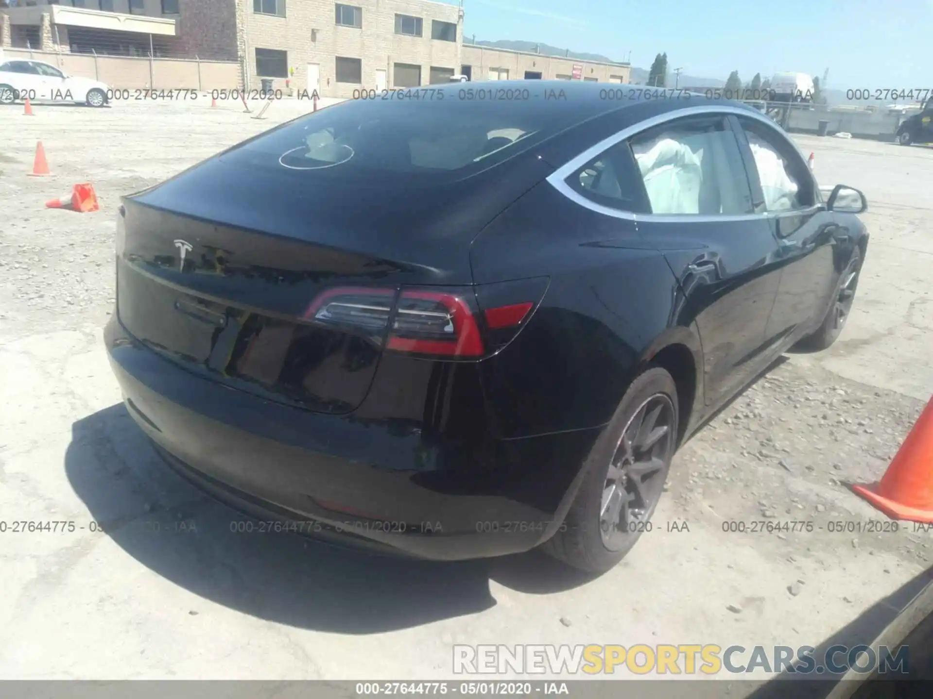 4 Photograph of a damaged car 5YJ3E1EA6KF305528 TESLA MODEL 3 2019