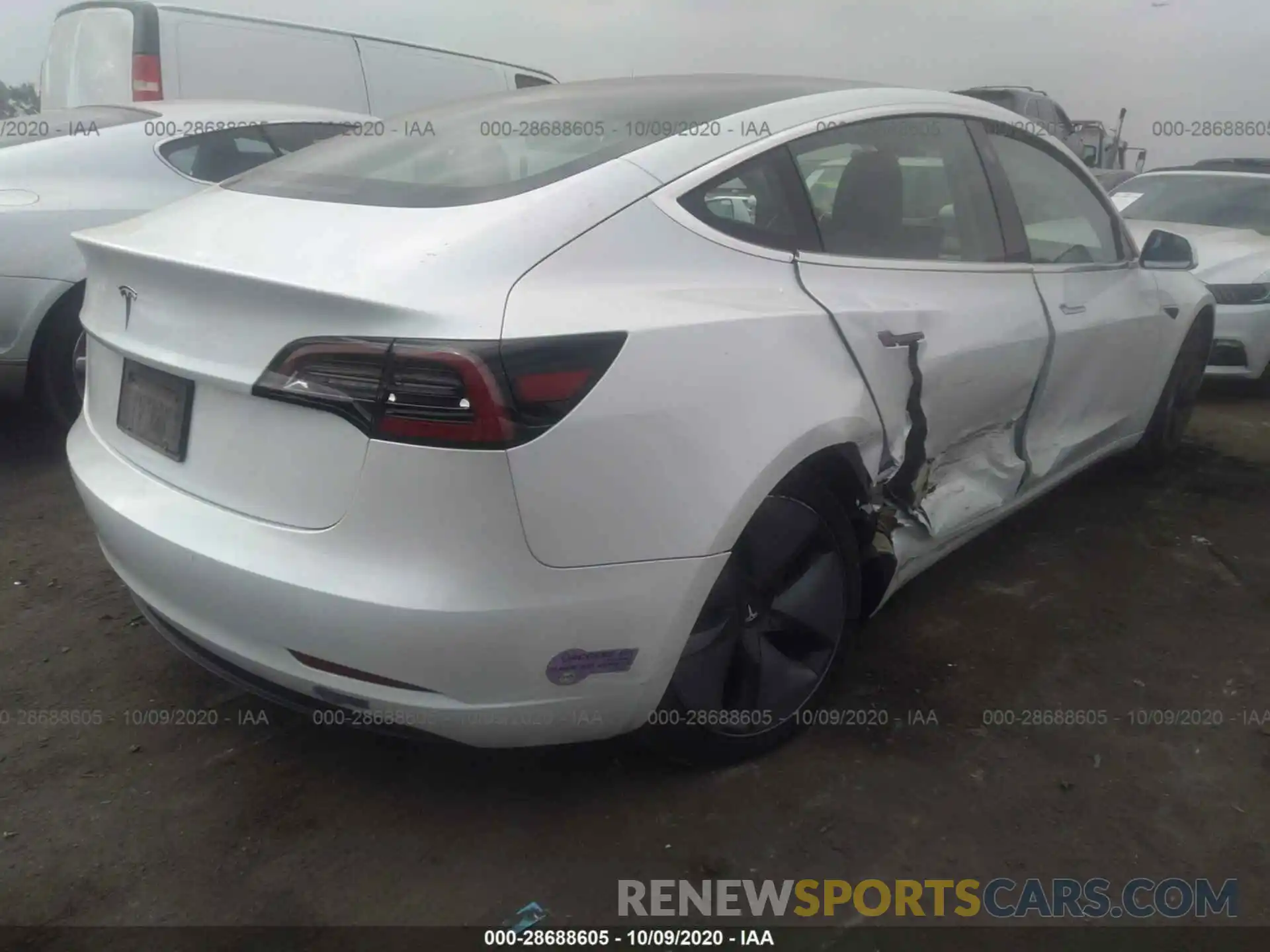 4 Photograph of a damaged car 5YJ3E1EA6KF310289 TESLA MODEL 3 2019