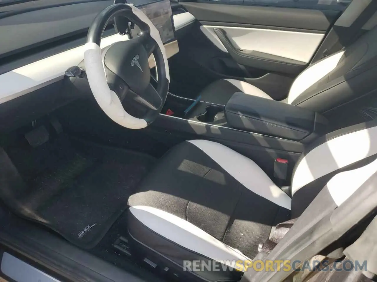 7 Photograph of a damaged car 5YJ3E1EA6KF312754 TESLA MODEL 3 2019