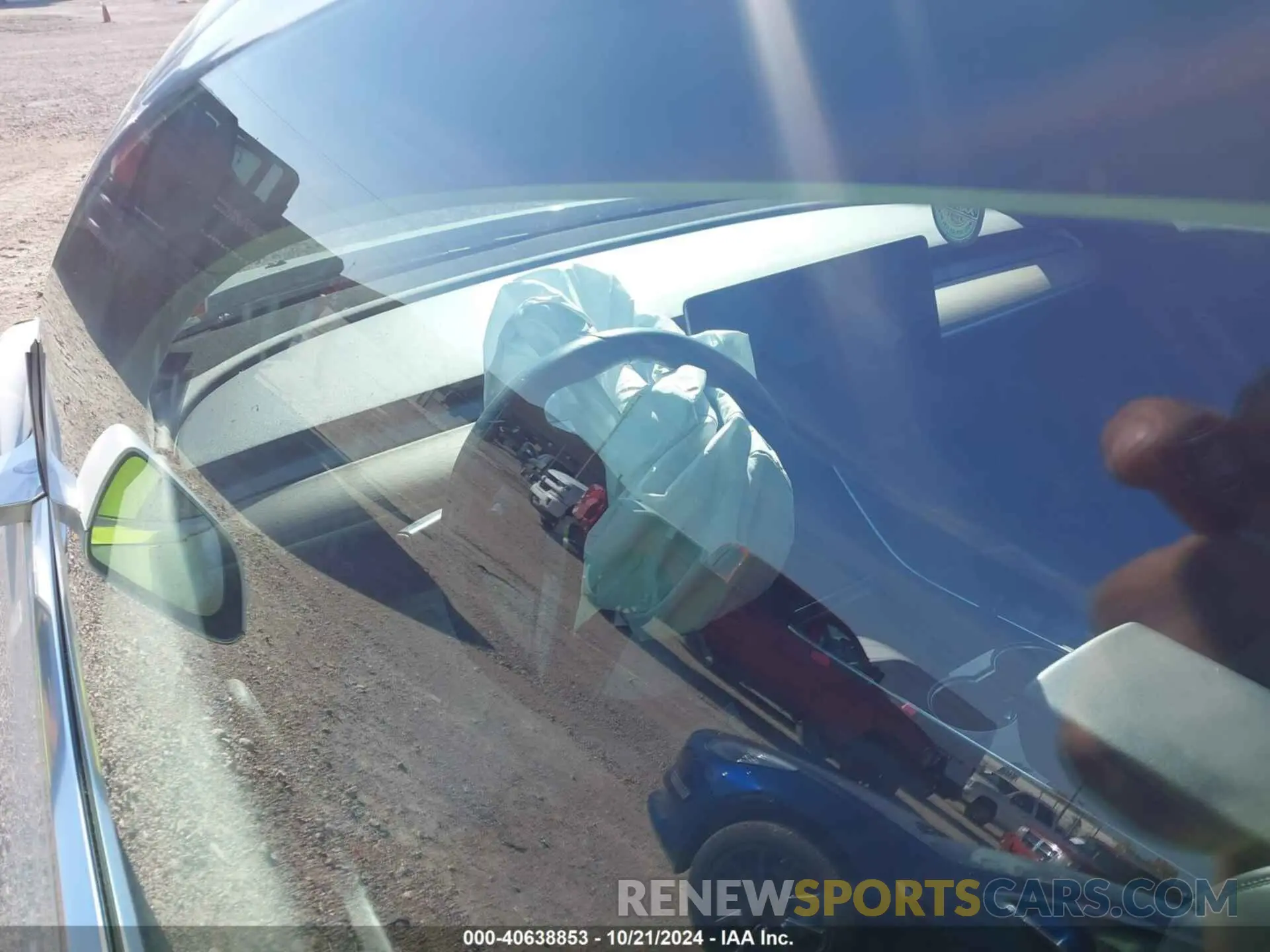 15 Photograph of a damaged car 5YJ3E1EA6KF314049 TESLA MODEL 3 2019