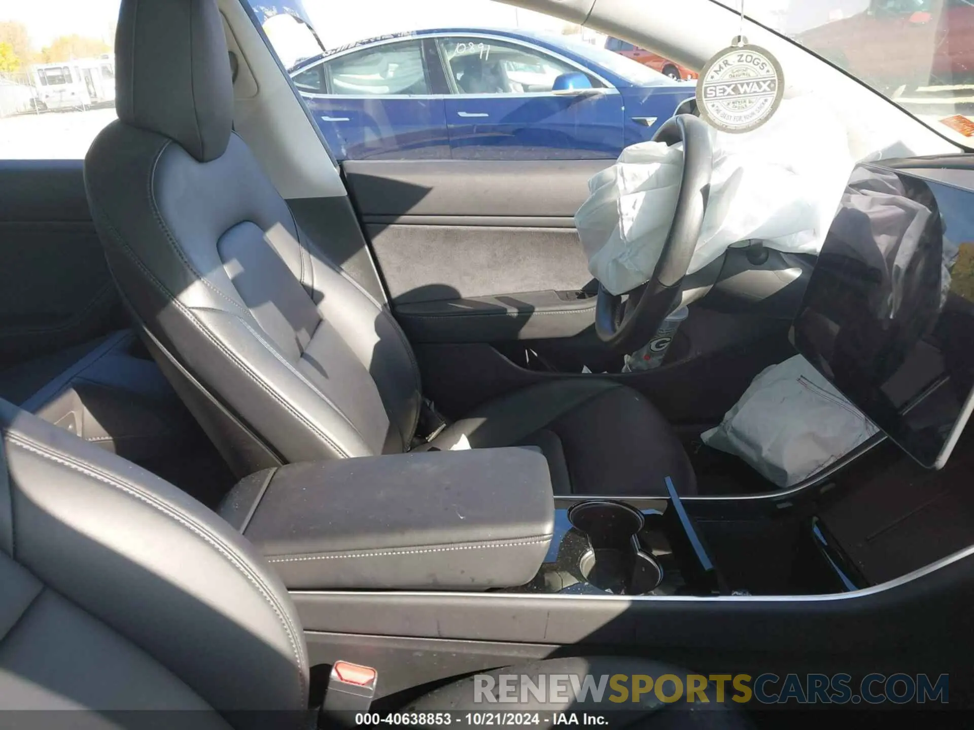 5 Photograph of a damaged car 5YJ3E1EA6KF314049 TESLA MODEL 3 2019