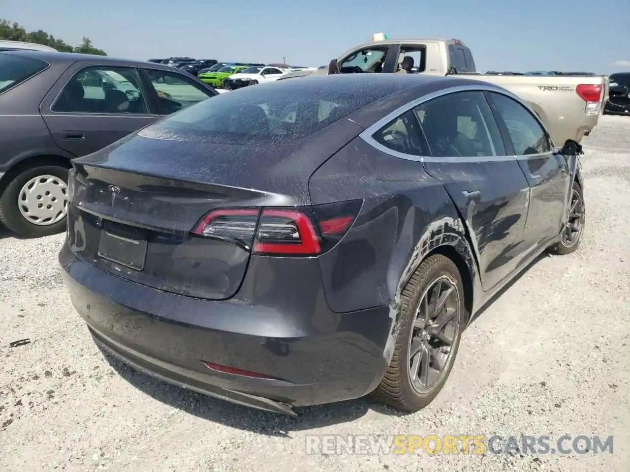 4 Photograph of a damaged car 5YJ3E1EA6KF317100 TESLA MODEL 3 2019