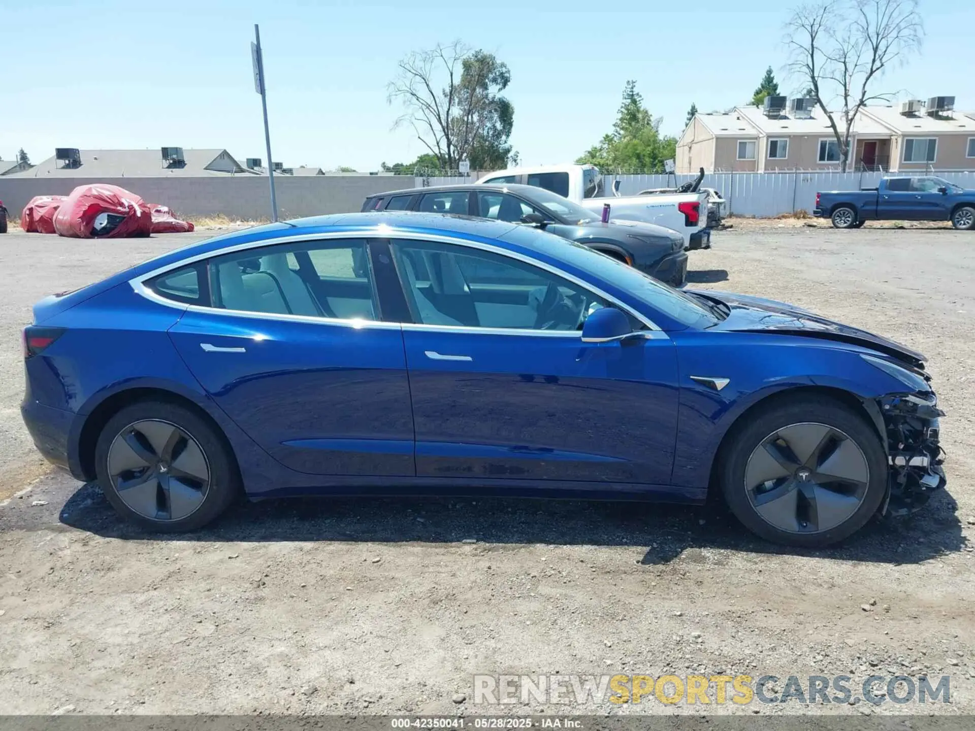 13 Photograph of a damaged car 5YJ3E1EA6KF324452 TESLA MODEL 3 2019