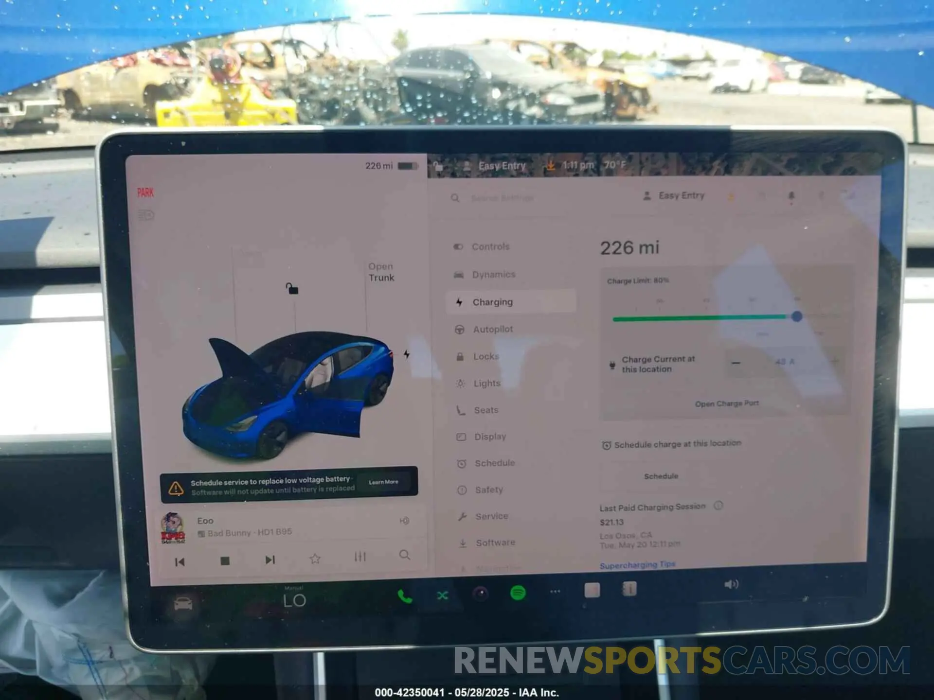 17 Photograph of a damaged car 5YJ3E1EA6KF324452 TESLA MODEL 3 2019