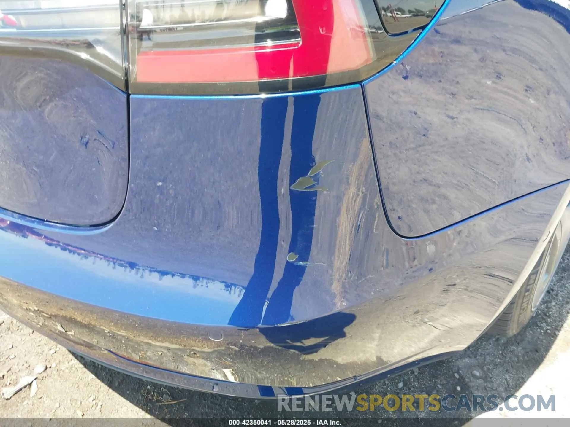 21 Photograph of a damaged car 5YJ3E1EA6KF324452 TESLA MODEL 3 2019