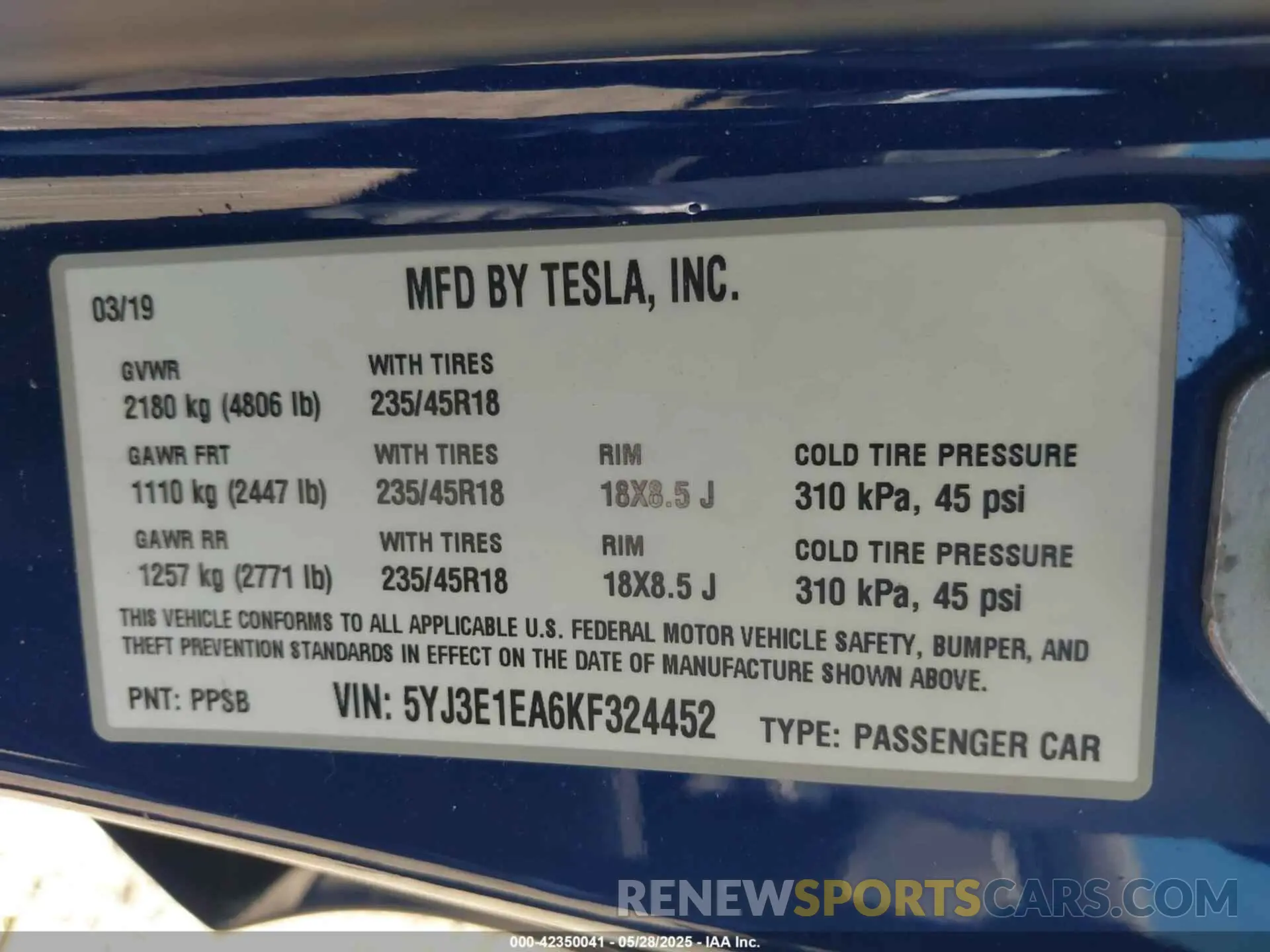 9 Photograph of a damaged car 5YJ3E1EA6KF324452 TESLA MODEL 3 2019