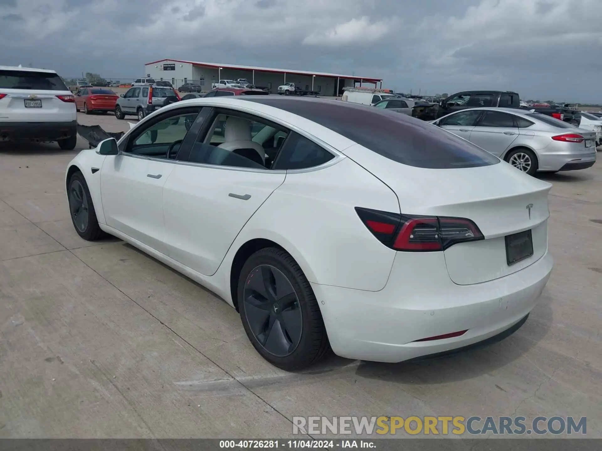 3 Photograph of a damaged car 5YJ3E1EA6KF324483 TESLA MODEL 3 2019