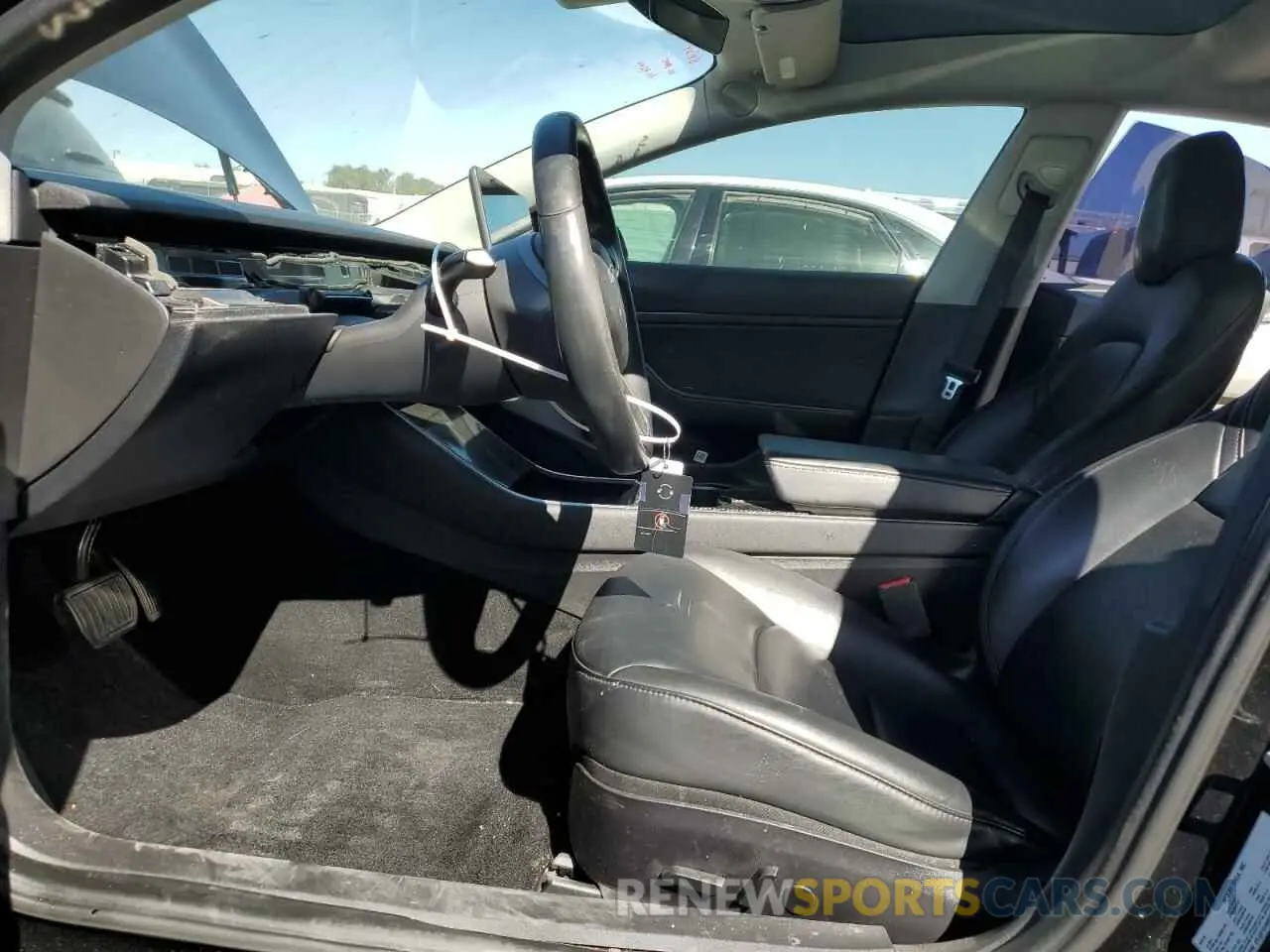 7 Photograph of a damaged car 5YJ3E1EA6KF325178 TESLA MODEL 3 2019