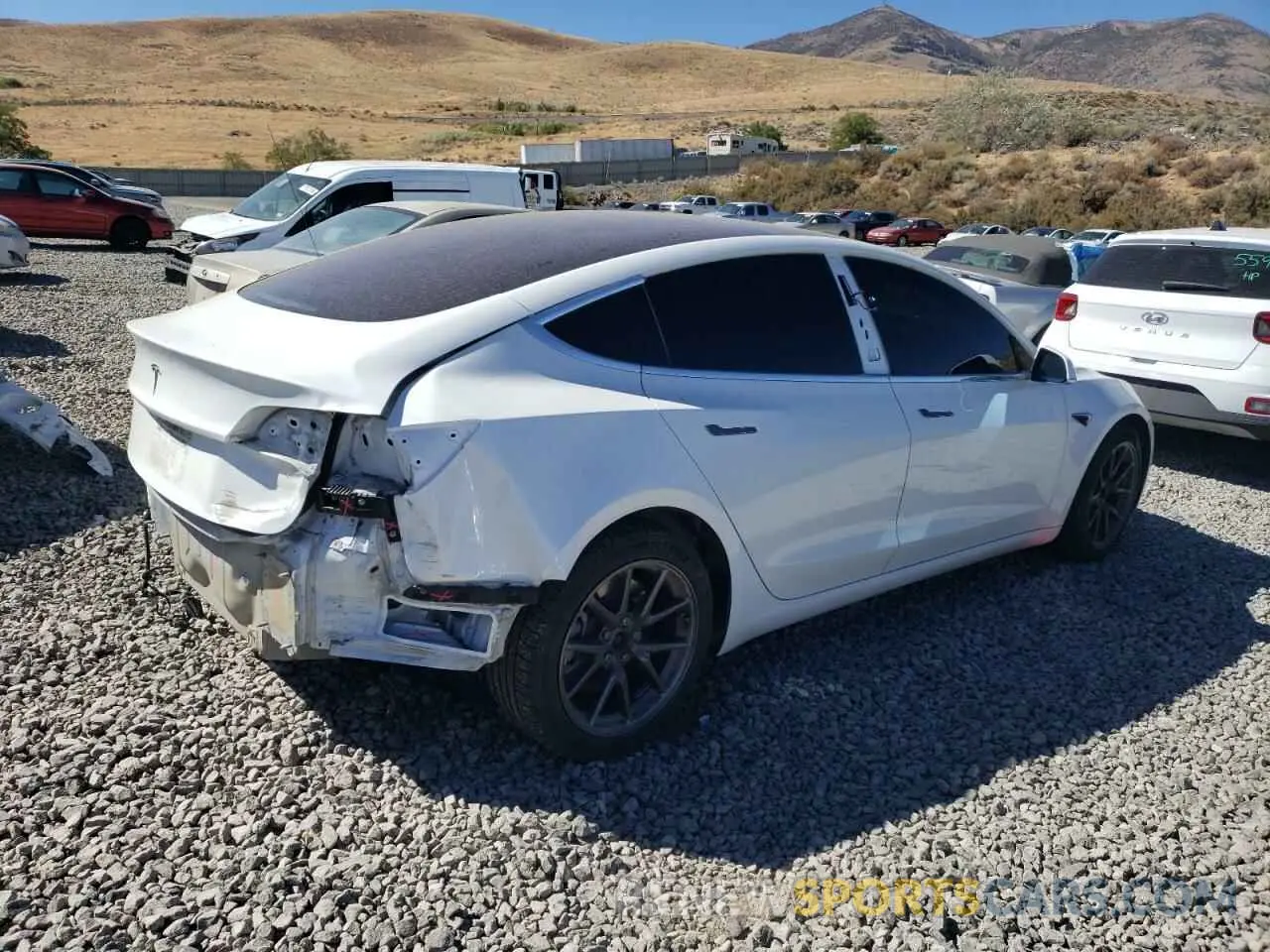 3 Photograph of a damaged car 5YJ3E1EA6KF326685 TESLA MODEL 3 2019