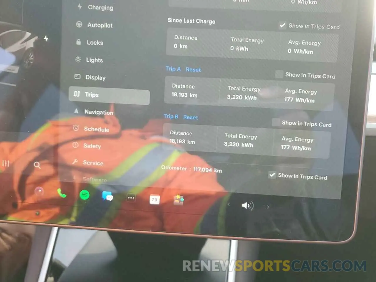 9 Photograph of a damaged car 5YJ3E1EA6KF326802 TESLA MODEL 3 2019