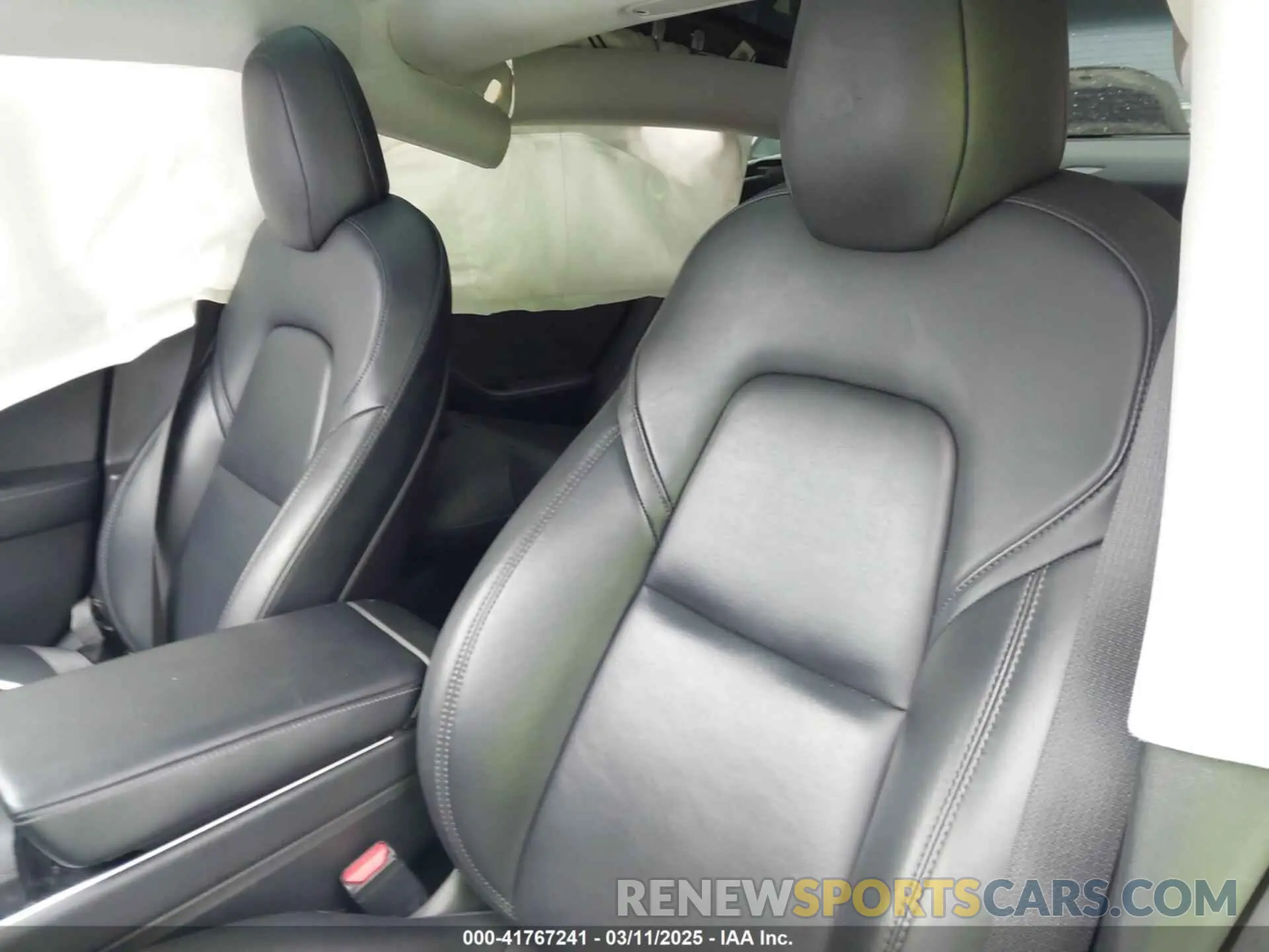8 Photograph of a damaged car 5YJ3E1EA6KF361808 TESLA MODEL 3 2019