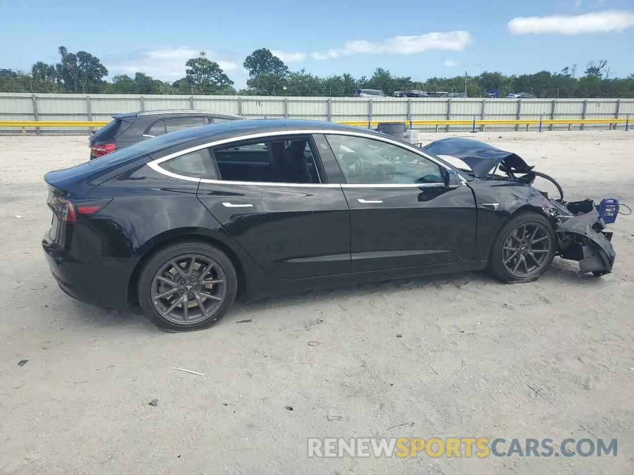 3 Photograph of a damaged car 5YJ3E1EA6KF394744 TESLA MODEL 3 2019