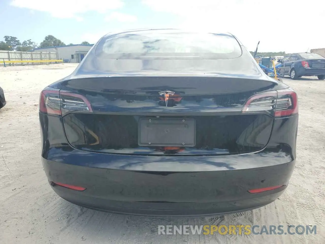 6 Photograph of a damaged car 5YJ3E1EA6KF394744 TESLA MODEL 3 2019