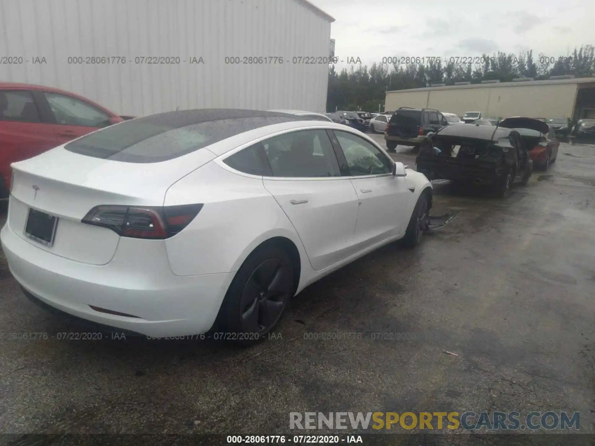 4 Photograph of a damaged car 5YJ3E1EA6KF397143 TESLA MODEL 3 2019